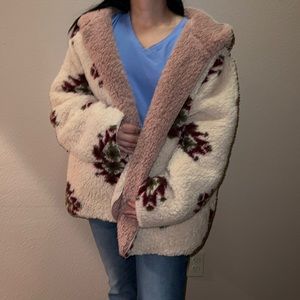 Teddy bear reversible sherpa